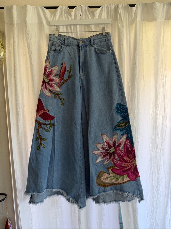 FARM Rio Denim - Farm Rio Wide Leg Embroidered Floral Denim Jeans
